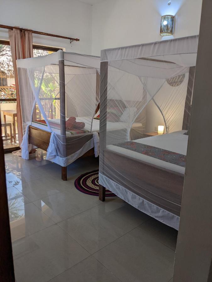Mkadi Beach House Hotel Nungwi Ngoại thất bức ảnh