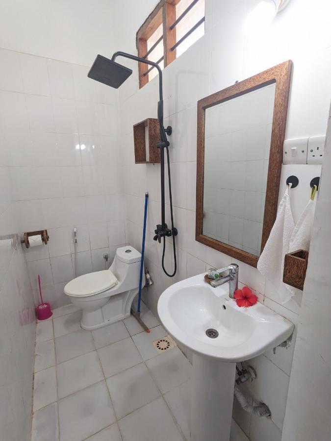 Mkadi Beach House Hotel Nungwi Ngoại thất bức ảnh
