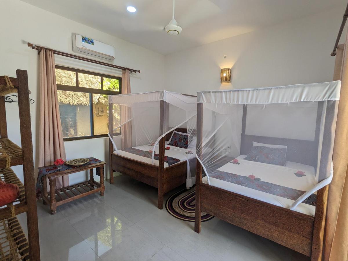 Mkadi Beach House Hotel Nungwi Ngoại thất bức ảnh