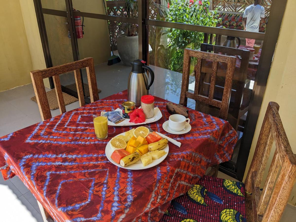Mkadi Beach House Hotel Nungwi Ngoại thất bức ảnh