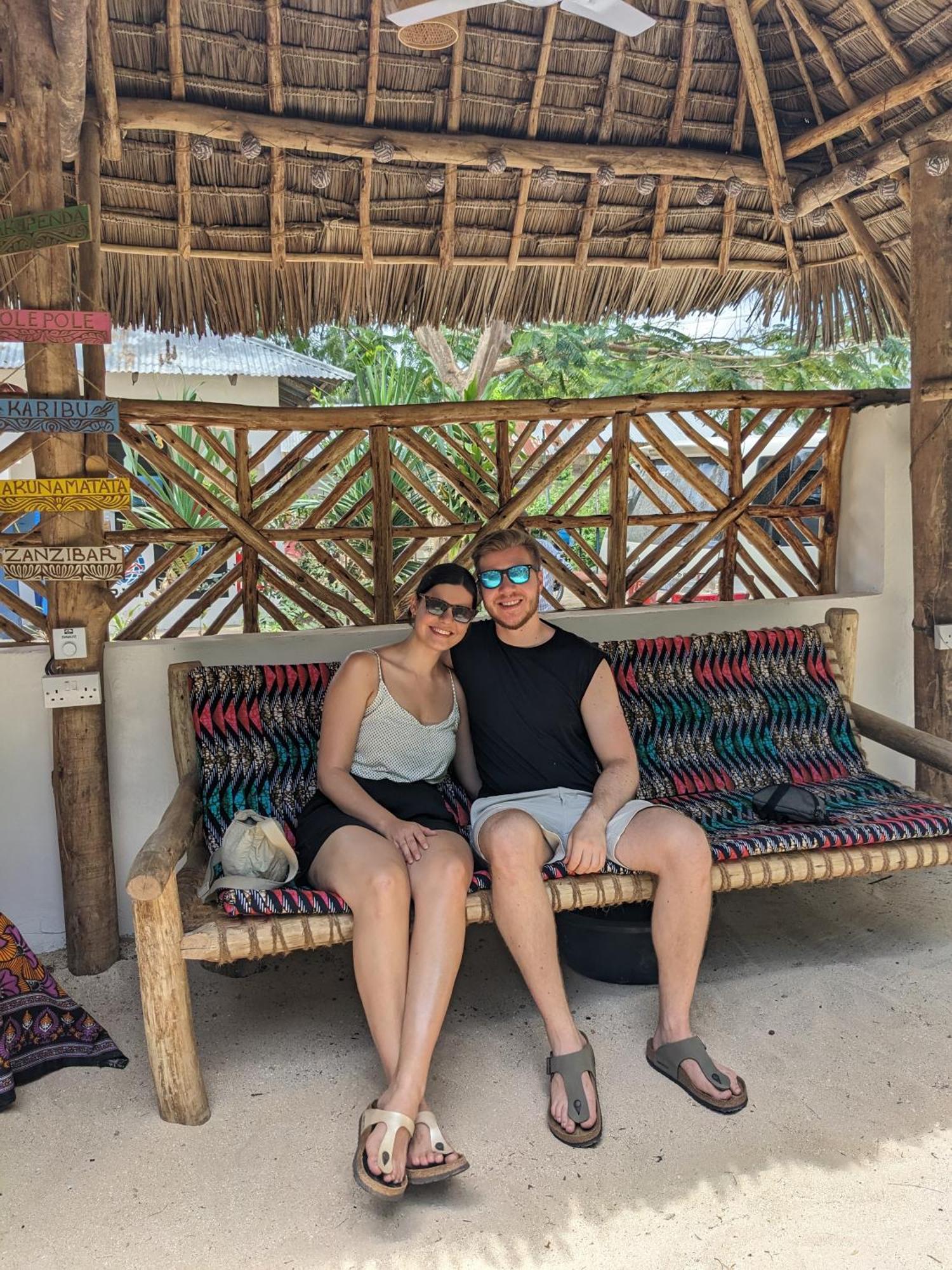 Mkadi Beach House Hotel Nungwi Ngoại thất bức ảnh