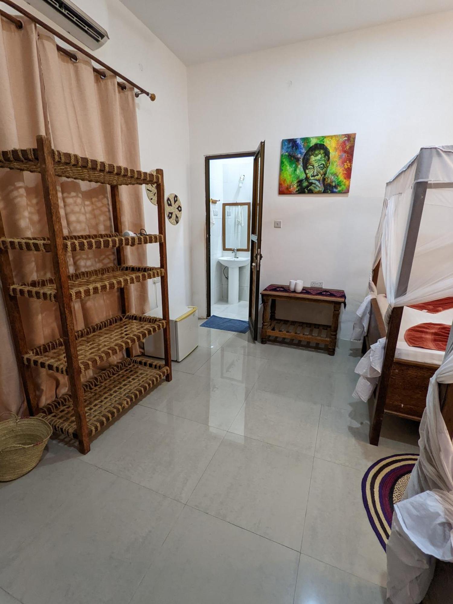 Mkadi Beach House Hotel Nungwi Phòng bức ảnh